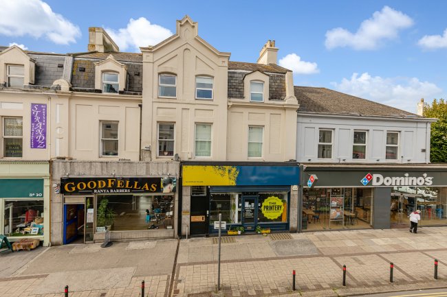 34 Mutley Plain, Plymouth, PL4 6LD 2