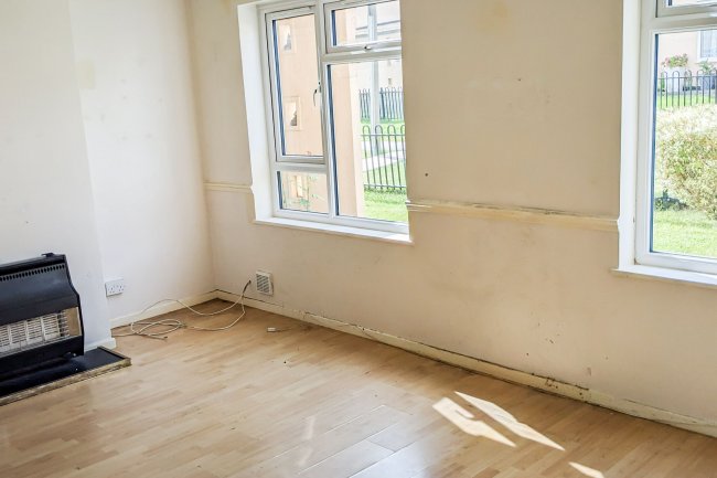 45 Winsley Road, Matson, Gloucester, GL4 6NF 5