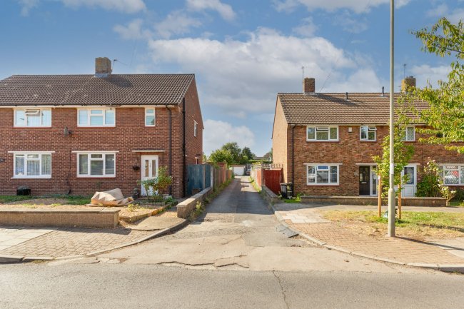 Garages 1-10 Dyke Drive, Orpington, BR5 4LY 10