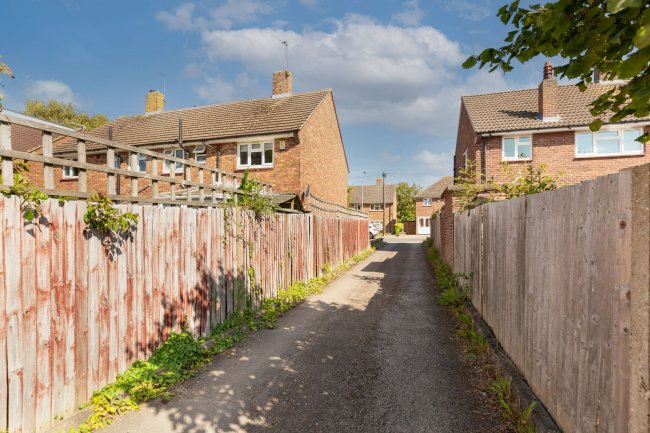 Garages 1-10 Dyke Drive, Orpington, BR5 4LY 10