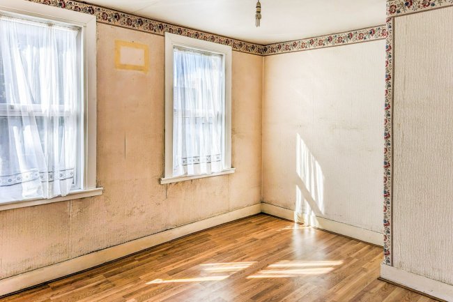 19 Tankerton Terrace, Mitcham Road, Croydon, Surrey CR0 3HJ 2