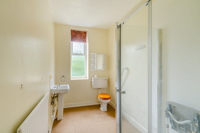 Langholm, 1 Langholm Close, Beverley HU17 7DH 9