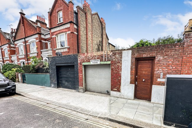 Garage 1, 123a New Kings Road, London, SW6 4SL 5