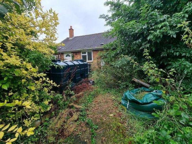 1 and 2 Council Bungalows, Hannath Road, Tydd Gote, Wisbech PE13 5NA 8