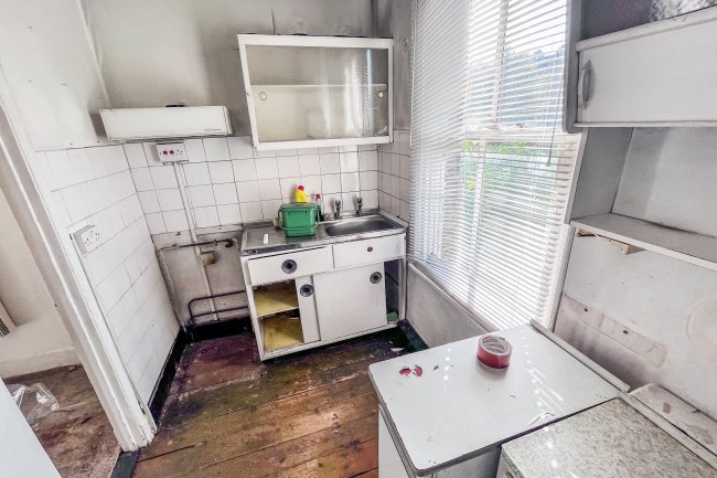 42 Tuskar Street, Greenwich, London SE10 9UR 7