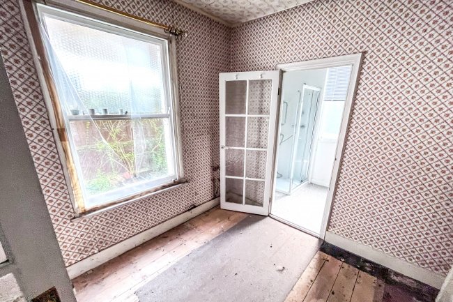 42 Tuskar Street, Greenwich, London SE10 9UR 7