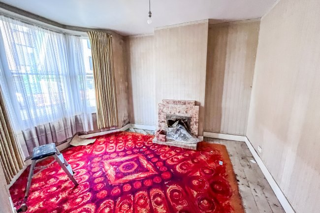 42 Tuskar Street, Greenwich, London SE10 9UR 7