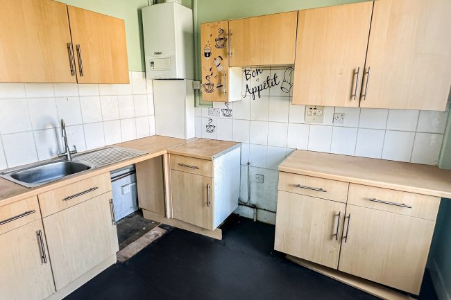 24a & 24b Gosberton Road, Balham, SW12 8LF 7