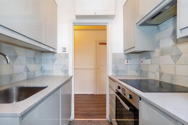 168 West Dorset House, Gloucester Place, Marylebone, London, NW1 5AH 9