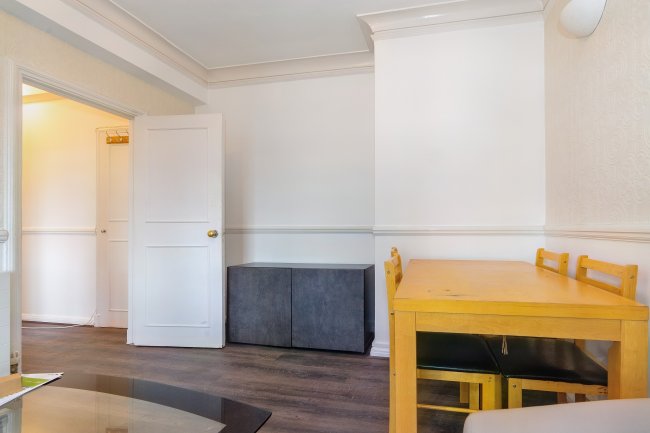 168 West Dorset House, Gloucester Place, Marylebone, London, NW1 5AH 9