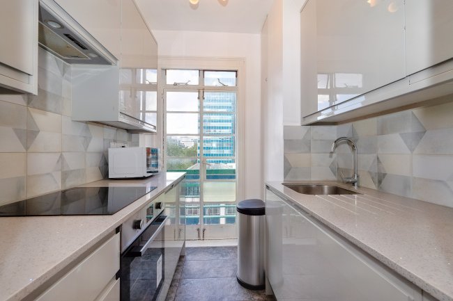 168 West Dorset House, Gloucester Place, Marylebone, London, NW1 5AH 9