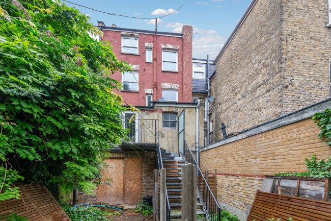 43 Stanlake Road, Shepherds Bush, London W12 7HG 9