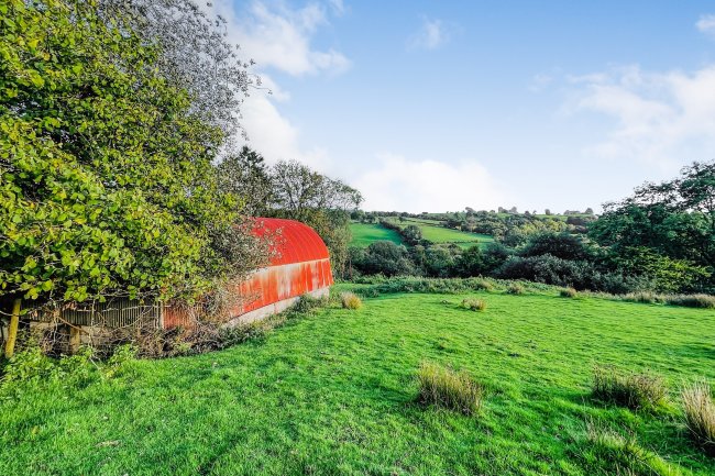 Tynywaun, Ffarmers, Llanwrda, SA19 8EX 5