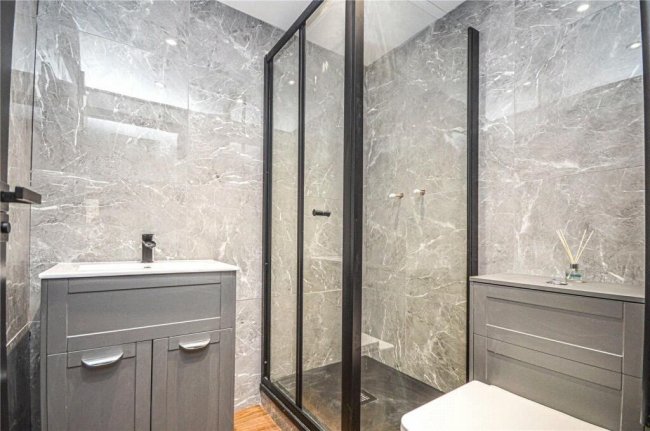 49-51 Regent Street, Swindon, SN1 1JS 5