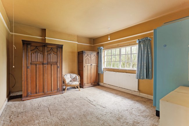 The White House, Black Rod Close, 35 Stapleford Lane, Toton, Nottingham, NG9 6FZ 1