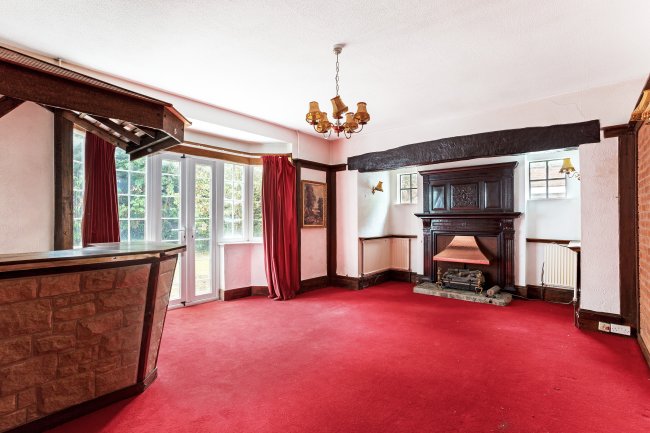 The White House, Black Rod Close, 35 Stapleford Lane, Toton, Nottingham, NG9 6FZ 1