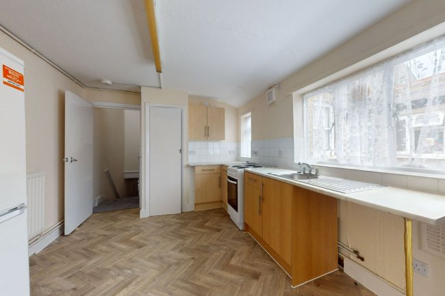 First Floor Flat, 46 Ilbert Street,  Kensal Rise, London, W10 4QJ 4