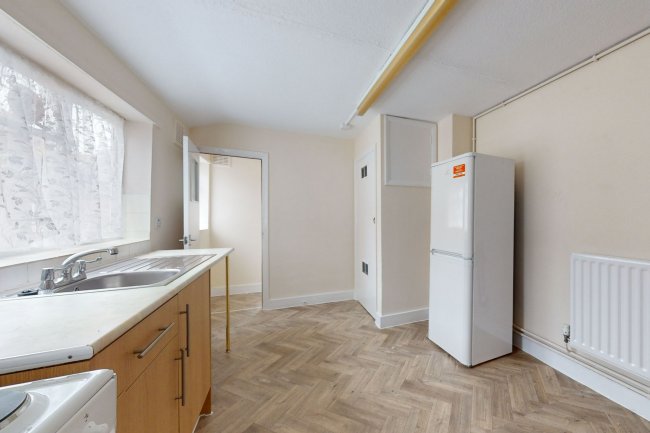 First Floor Flat, 46 Ilbert Street,  Kensal Rise, London, W10 4QJ 4