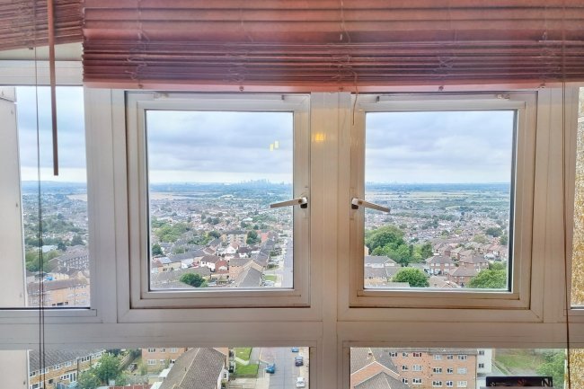 68, Highfield Towers, Hillrise Road, Romford, Essex, RM5 3DQ 10