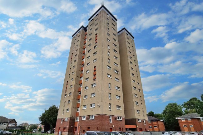 68, Highfield Towers, Hillrise Road, Romford, Essex, RM5 3DQ 10