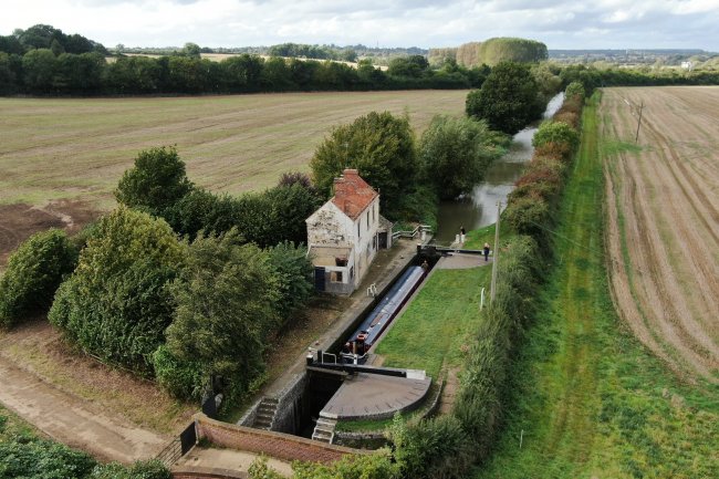Grants Lock, Twyford, Banbury, OX17 3JW 2