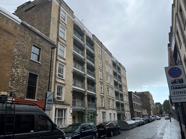 17 Derby Lodge, Britannia Street, London, WC1X 9BP 5