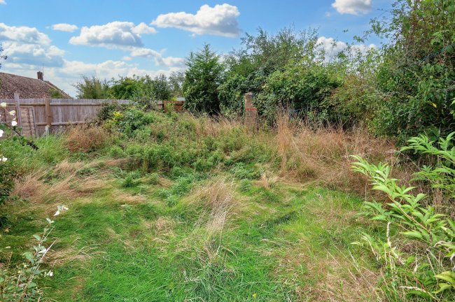 10 South Walk, Ramsey, Huntingdon, Cambridgeshire, PE26 1JS 2