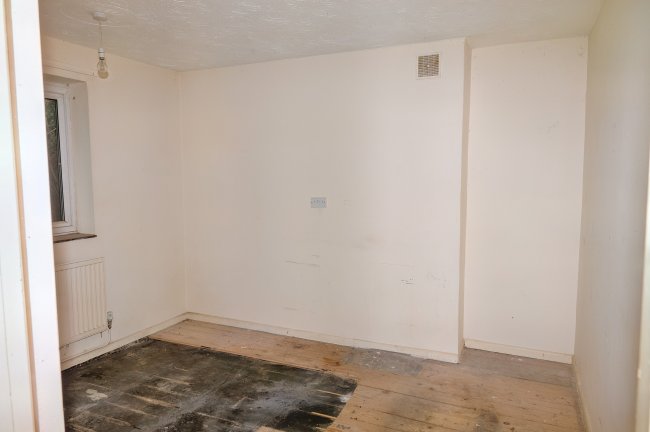 10 South Walk, Ramsey, Huntingdon, Cambridgeshire, PE26 1JS 2