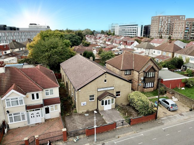 Albert Hall, Albert Road, Hayes, UB3 4HR 6