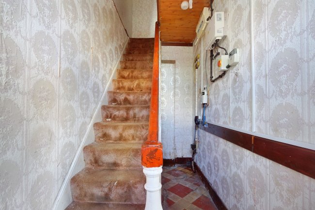 204 Bath Road, Brislington, Bristol BS4 3EQ 5