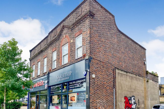 7-9 Cheam Common Road, Worcester Park KT4 8TL 9