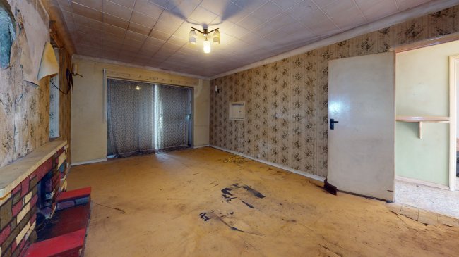 118 Oakleigh Road South, Southgate, London, N11 1LB 4