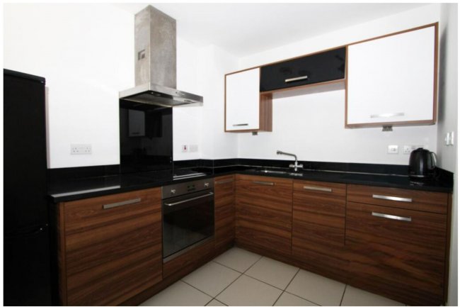 Apartment 208, The Gatehaus, Leeds Road, Bradford, West Yorkshire, BD1 5BL 8