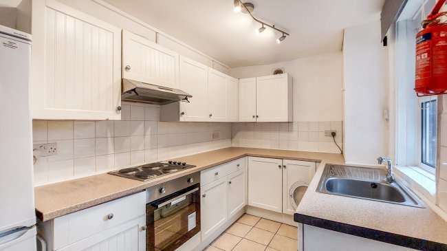 8 Broadmead Road, Folkestone, Kent, CT19 5AN 2