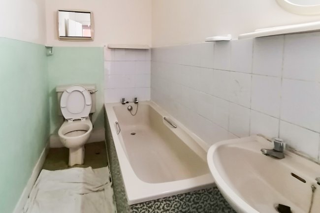 Flat 3, 3 Shaftesbury Road, Richmond TW9 2TD 8