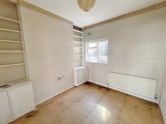 37 Priolo Road, Charlton, London, SE7 7PU 7