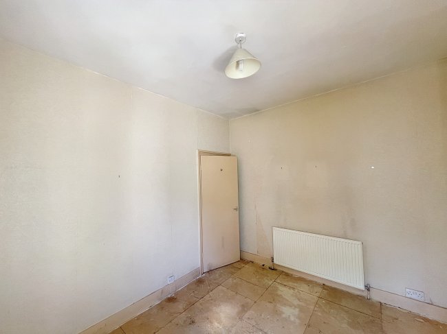 37 Priolo Road, Charlton, London, SE7 7PU 7