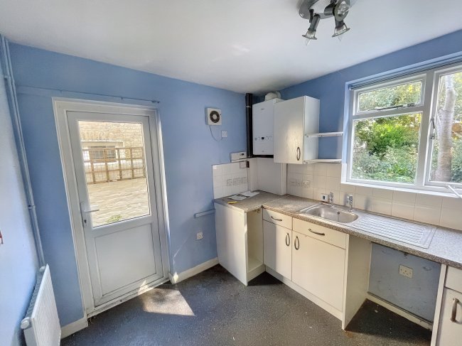 37 Priolo Road, Charlton, London, SE7 7PU 7