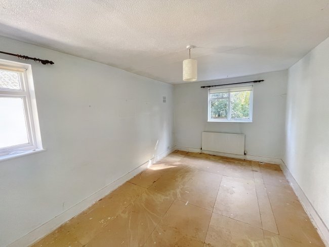 37 Priolo Road, Charlton, London, SE7 7PU 7