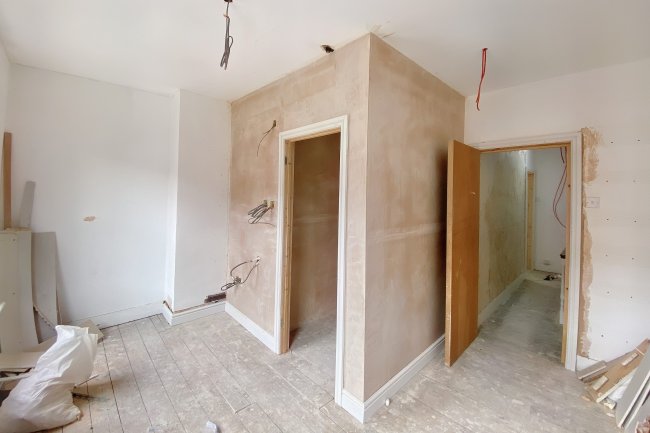 43 Arthur Street, Luton, Bedfordshire, LU1 3SG 6