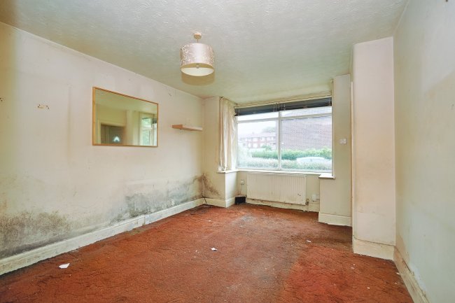 16 Bradburn Street, Eccles, Manchester, Lancashire, M30 0UB 5