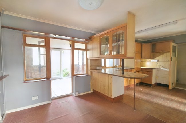 50 Stockett Lane, Coxheath, Maidstone, Kent ME17 4PX 5