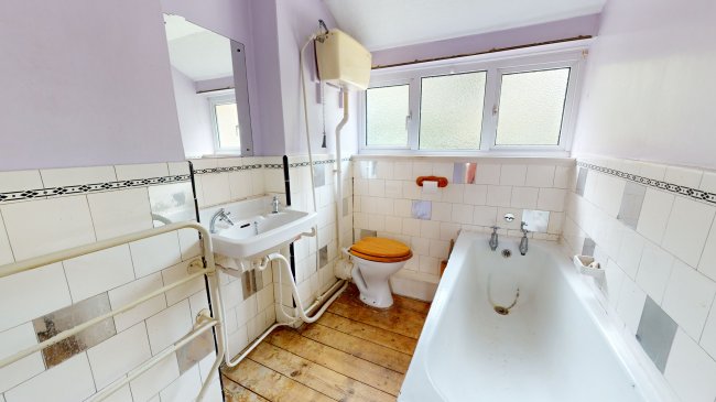 36 Deer Park Gardens, Mitcham, Surrey, CR4 4DY 10