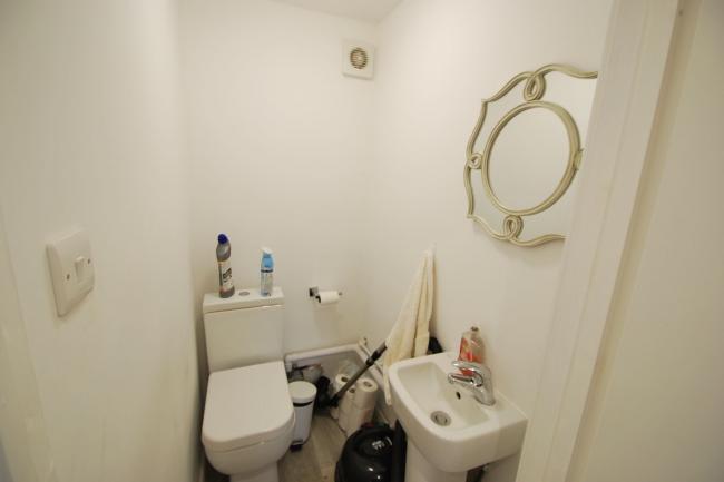 29 Reading Road, Pangbourne, Reading RG8 7HY 10