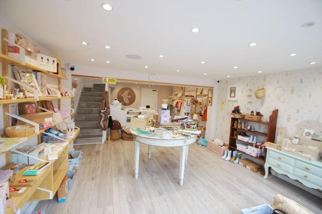 29 Reading Road, Pangbourne, Reading RG8 7HY 10