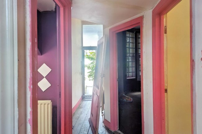 Flat B, 527 Chiswick High Road, Chiswick, London W4 3AY 5