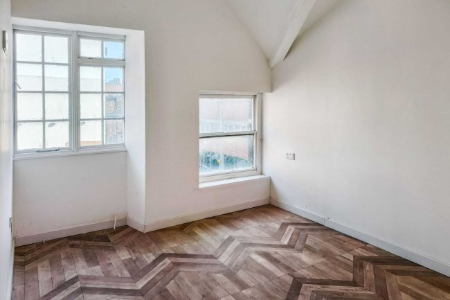 14 Hargreaves Street, Burnley, BB11 1DZ 4