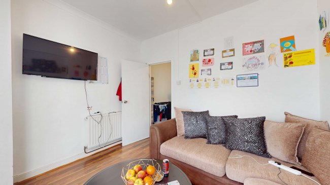 50 Coningham Road, Shepherd's Bush, London, W12 8BJ 2