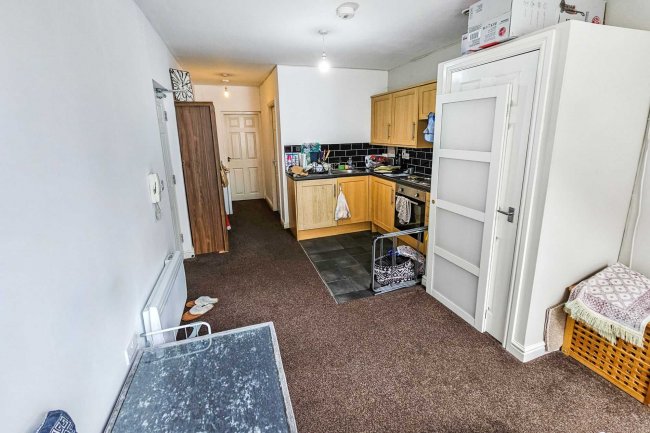Flat 24 Station House Station Road, Batley, West Yorkshire, WF17 5SP 2