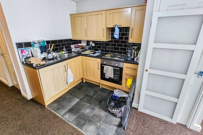 Flat 24 Station House Station Road, Batley, West Yorkshire, WF17 5SP 2